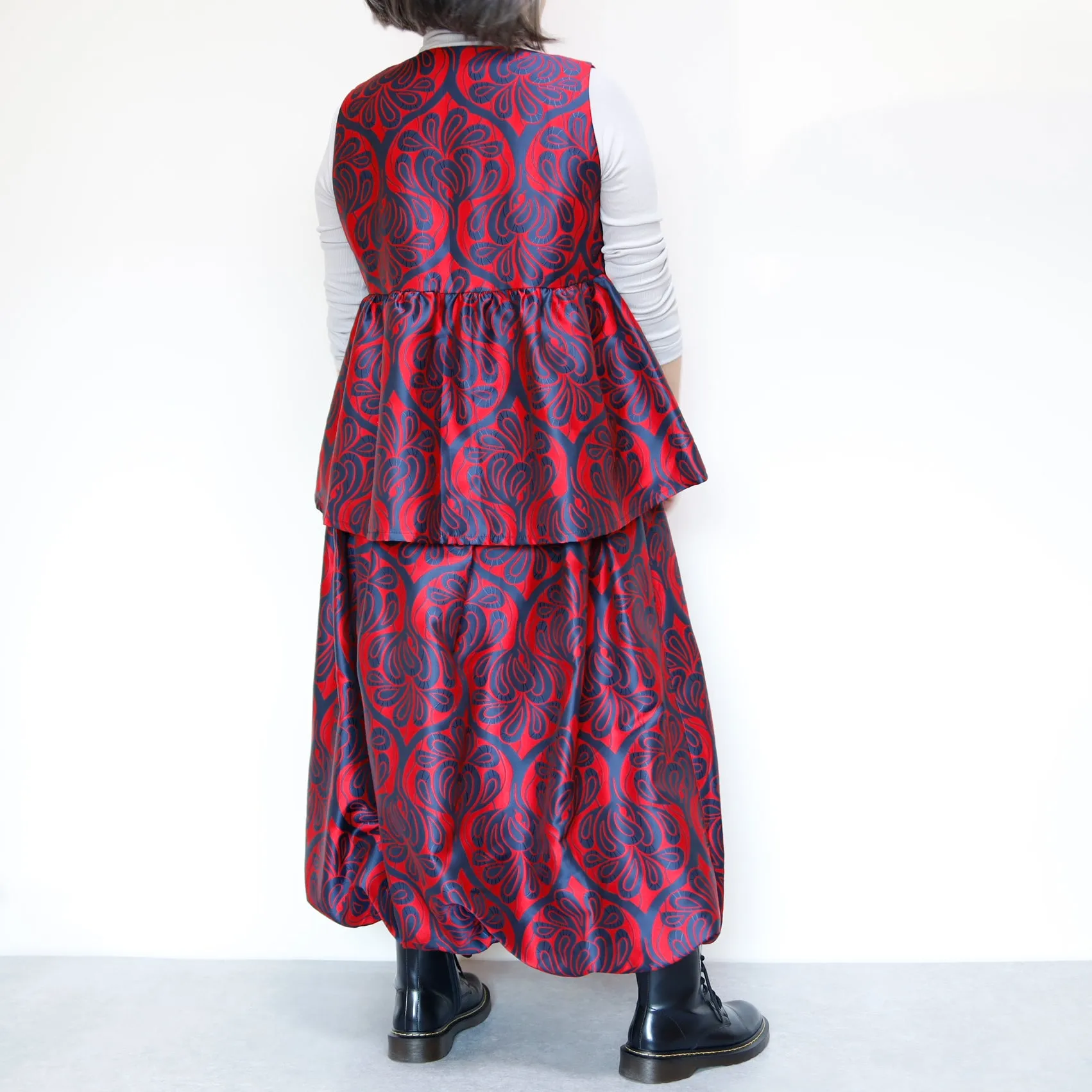 <S42C>COVENT GARDEN WOVEN RED BALLOON Skirt