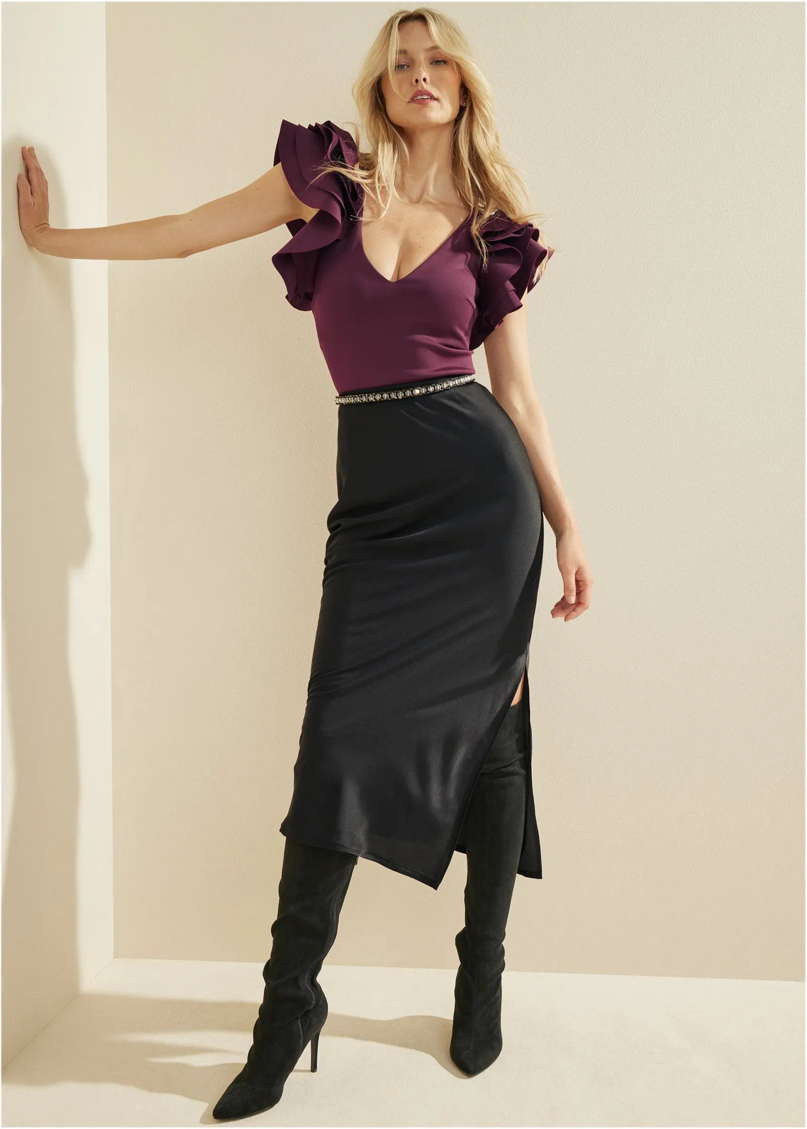 Ruffle Sleeve V-Neck Top - Wine