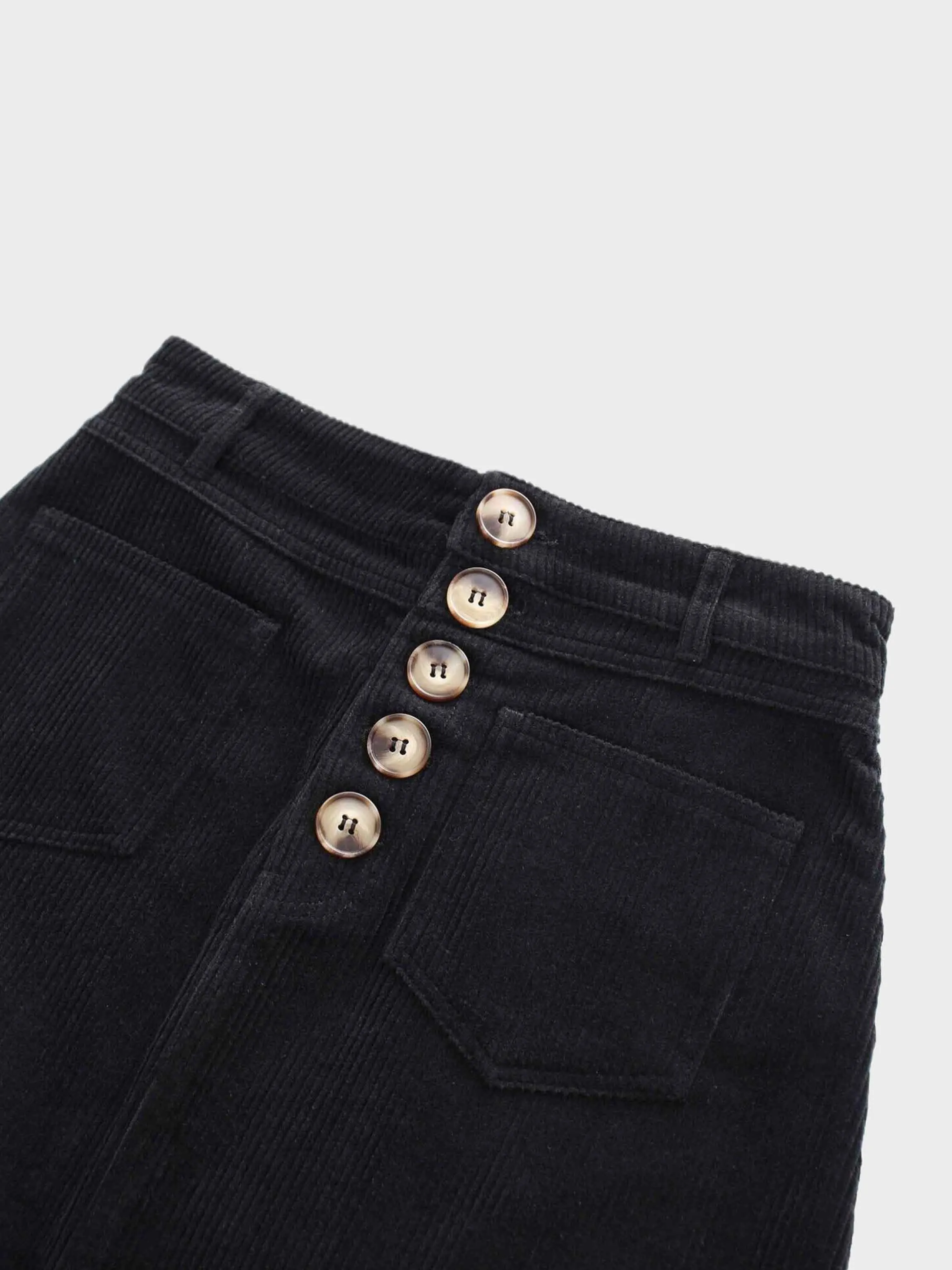 Straight Pocket Skirt-Black